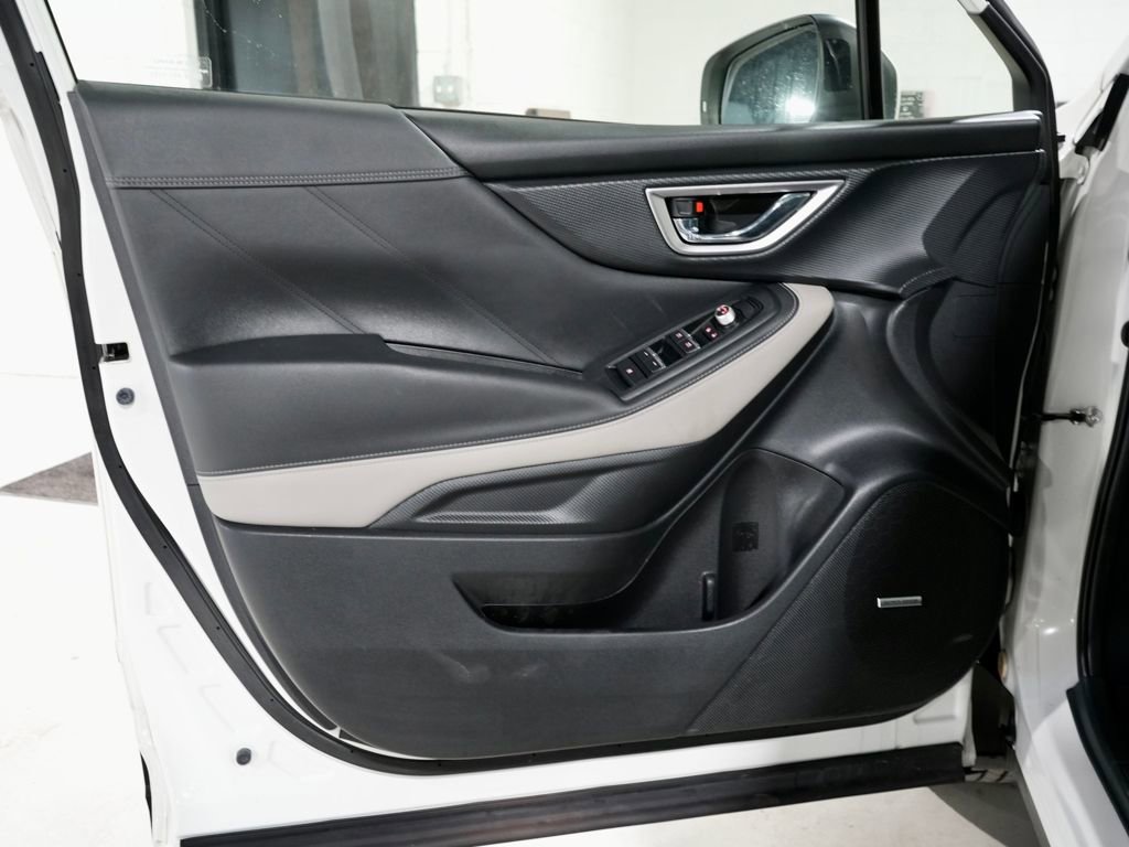 Used 2023 Subaru Forester Limited image 14