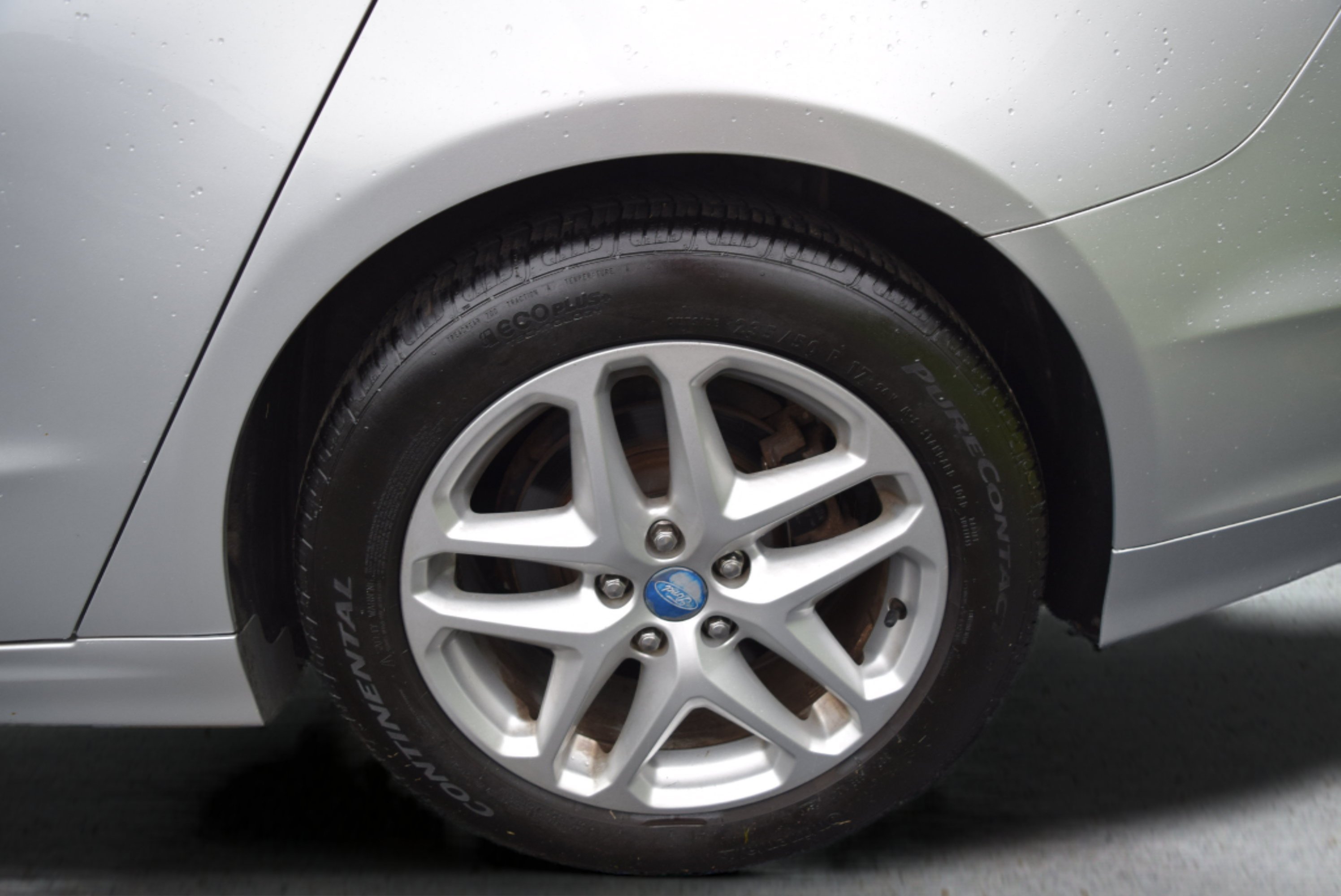 Used 2013 Ford Fusion SE FWD image 6