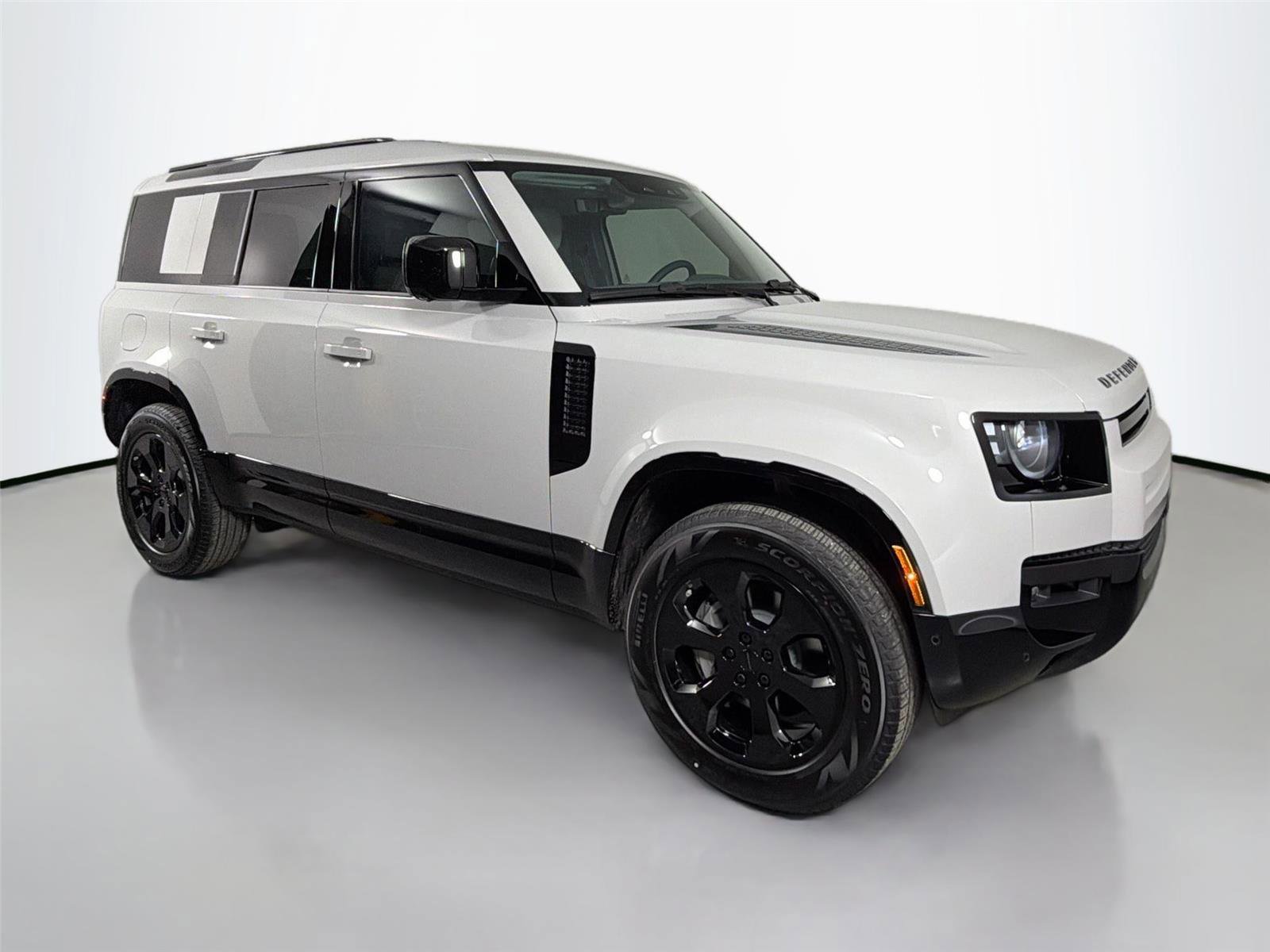 New 2026 Land Rover Defender 110 X-Dynamic SE AWD/4WD image 3