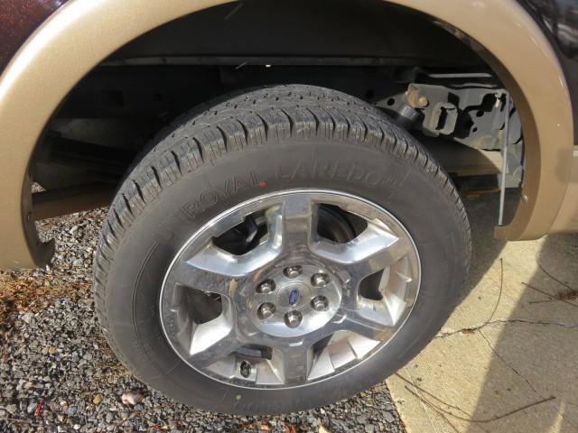 Used 2013 Ford F150 Lariat w/ Luxury Equipment Group image 30