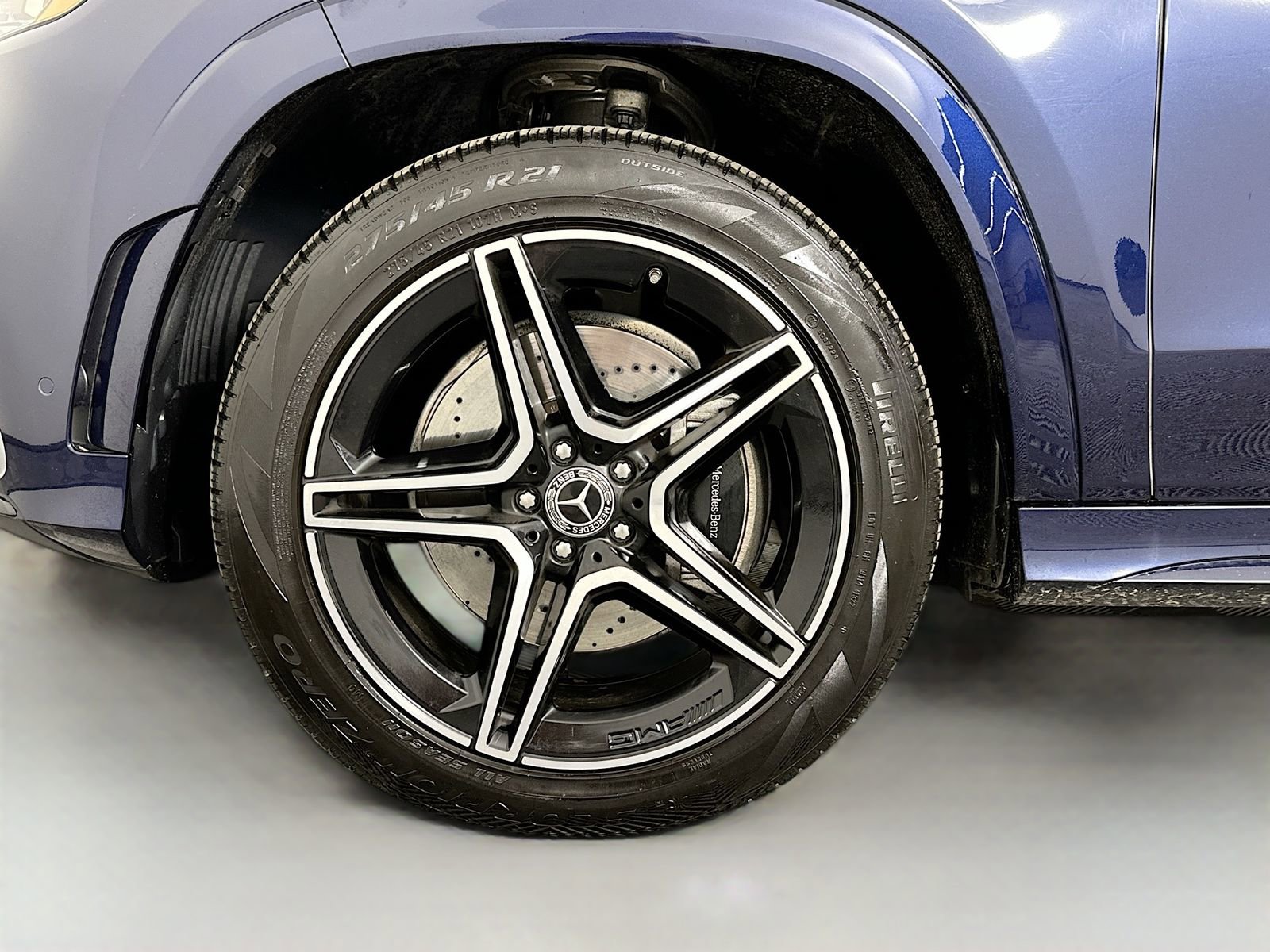 Used 2022 Mercedes-Benz GLS 450 4MATIC image 34