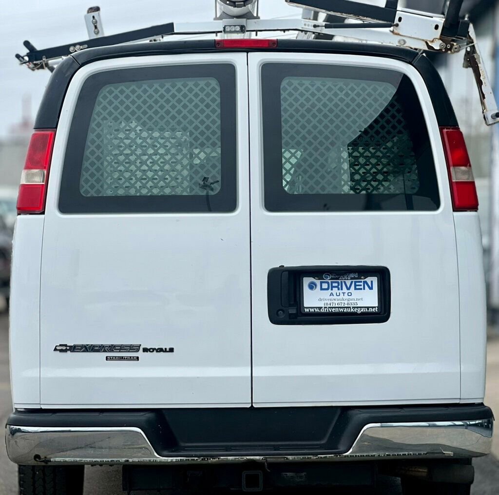 Used 2014 Chevrolet Express 2500 image 25