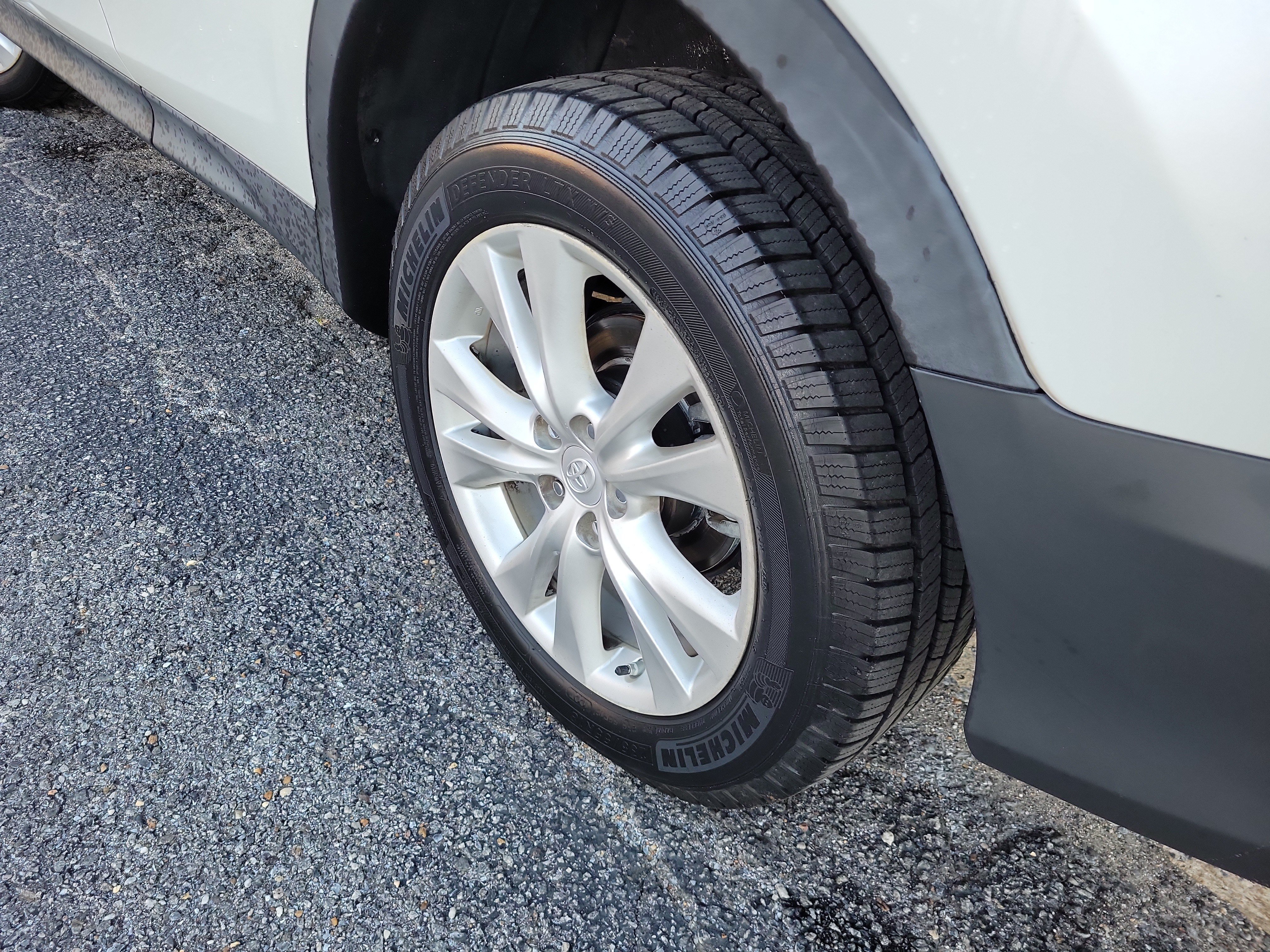 Used 2014 Toyota RAV4 Limited FWD image 26