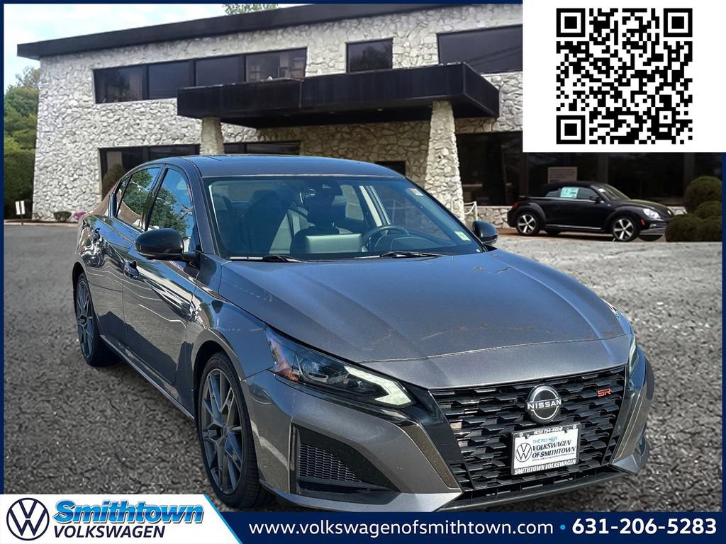Used 2024 Nissan Altima 2.0 SR