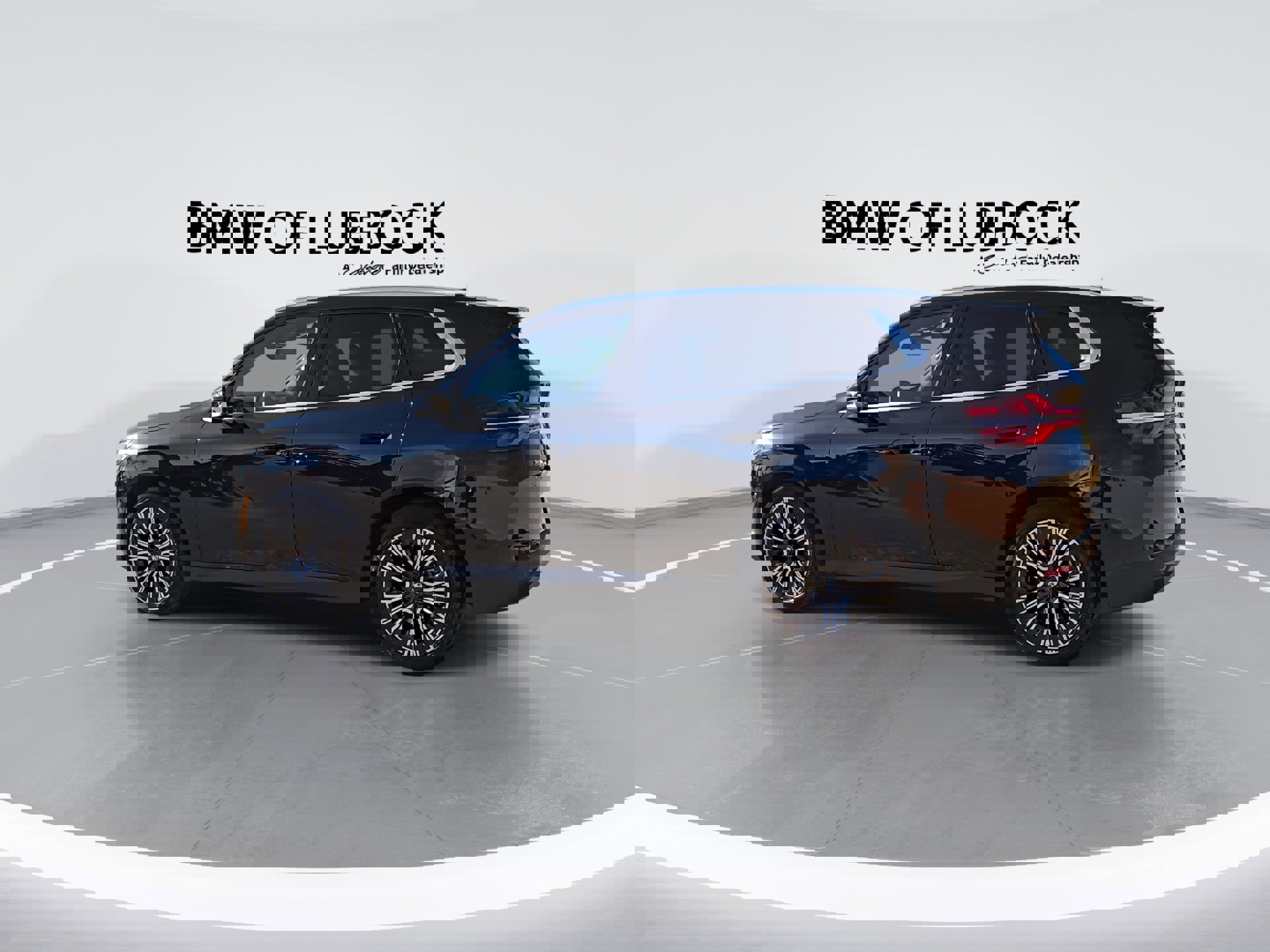 Used 2025 BMW X3 xDrive30i w/ Premium Package image 6