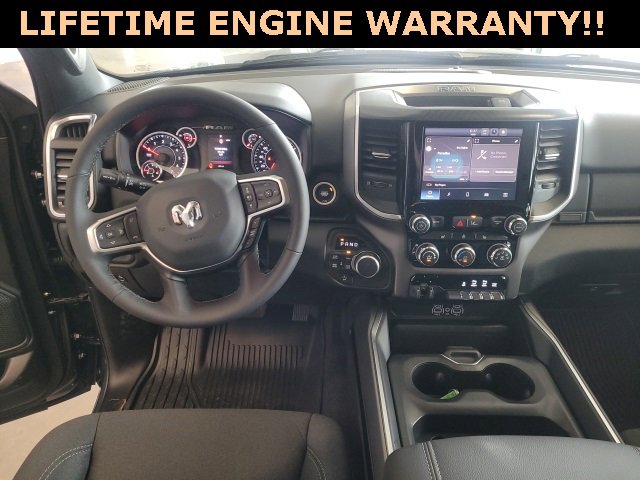 New 2025 RAM 1500 Big Horn image 3