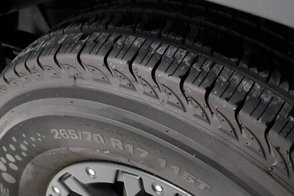 Used 2022 Nissan Frontier PRO-4X w/ Pro-4X Premium Package image 20