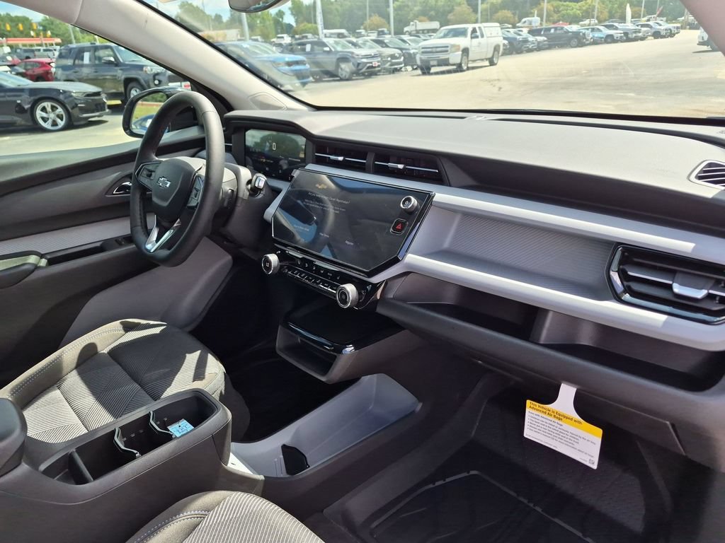 New 2027 Chevrolet Bolt LT w/ Comfort Package FWD image 35