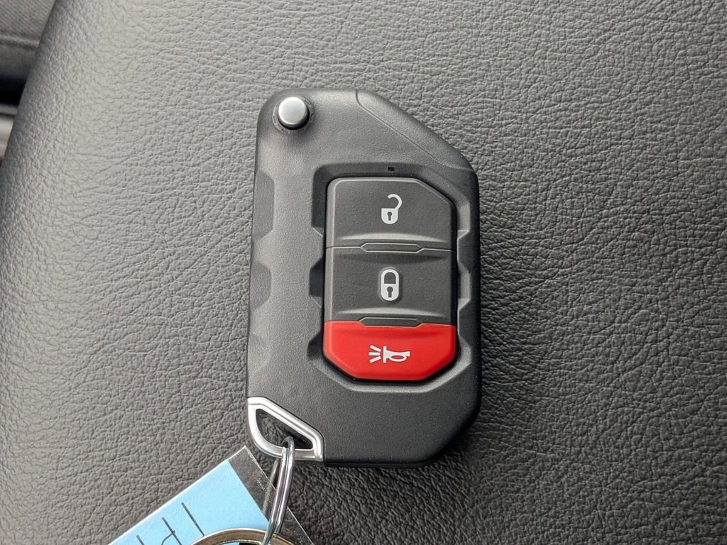 New 2026 Jeep Wrangler Sport S image 30