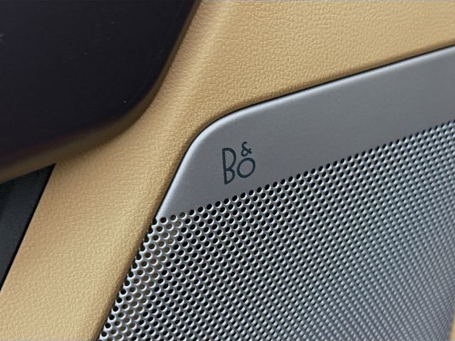 Used 2025 Ford F250 Lariat image 19