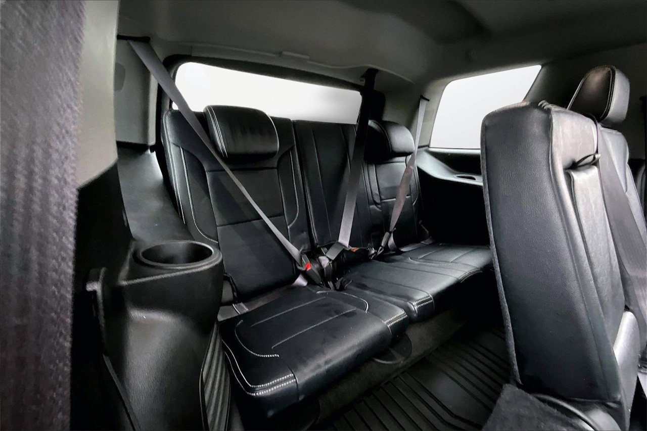 Used 2016 Chevrolet Tahoe LS w/ All-Season Package image 24