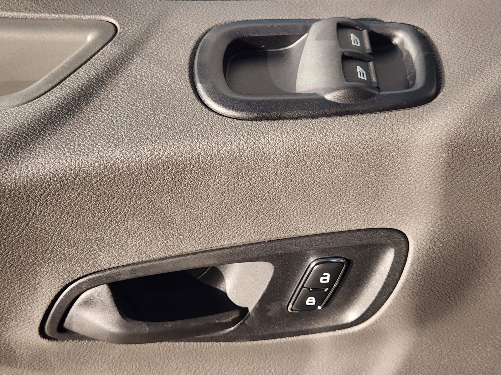 New 2026 Ford Transit 250 148 Medium Roof image 22