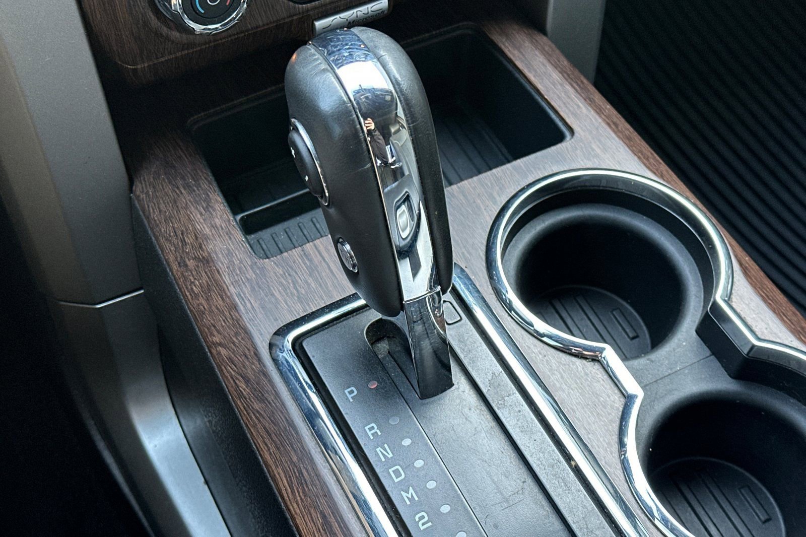 Used 2014 Ford F150 Lariat w/ Equipment Group 501A Mid image 33