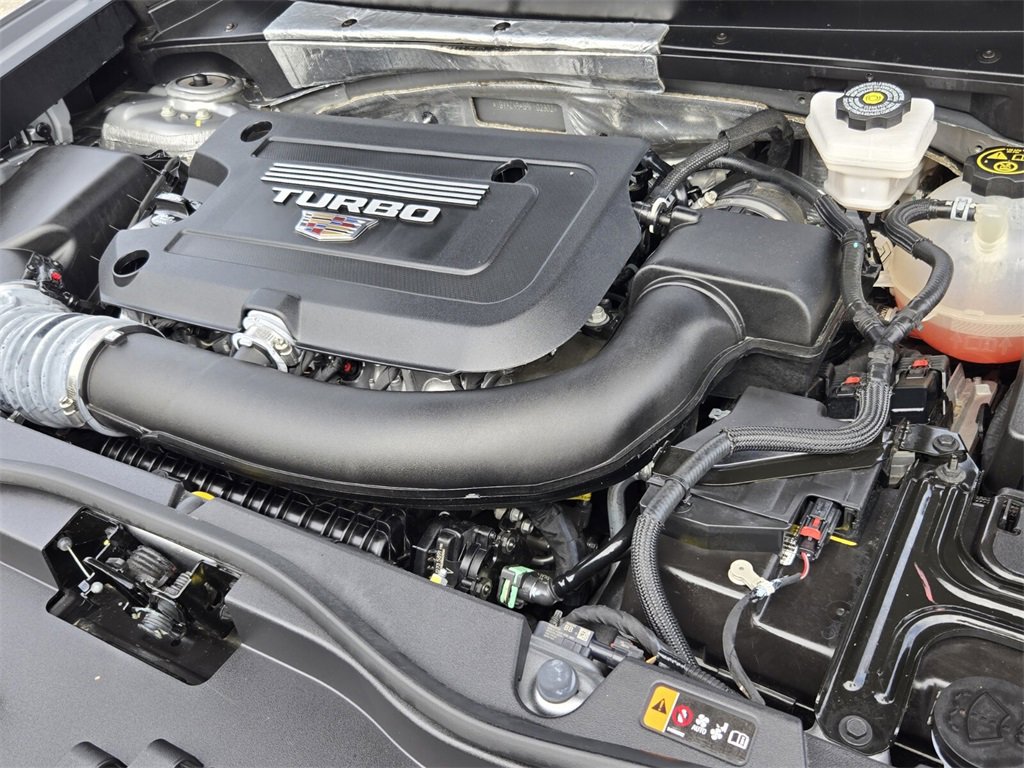 Used 2024 Cadillac XT4 Luxury w/ Cold Weather Package image 20