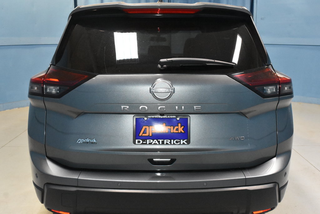 Used 2026 Nissan Rogue S AWD/4WD image 25