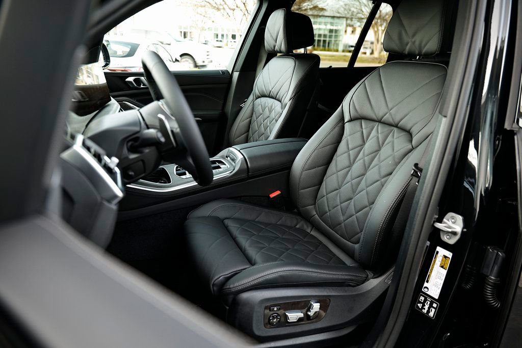 New 2026 BMW X5 xDrive40i w/ M Sport Package image 21