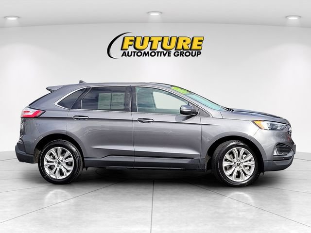Used 2024 Ford Edge Titanium image 11