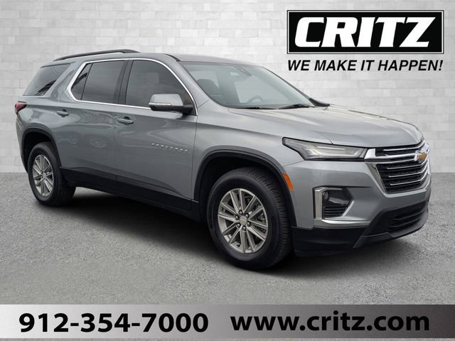 Used 2023 Chevrolet Traverse LT FWD image 1