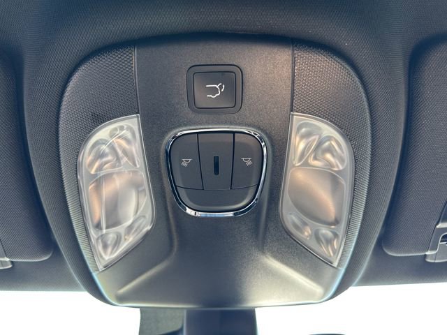 New 2026 Jeep Compass Altitude image 24