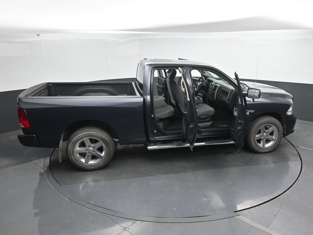 Used 2014 RAM 1500 Express AWD/4WD image 40