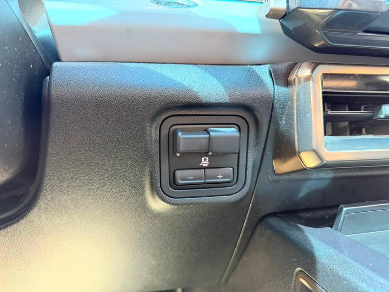 Used 2024 GMC Hummer EV 3X w/ Battery Pack, 24 Module Pack AWD/4WD image 30