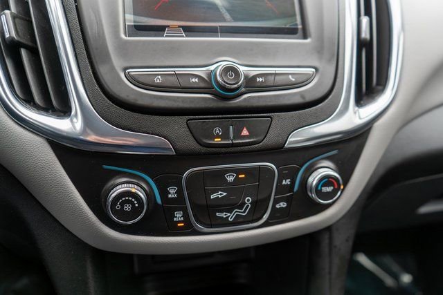 Used 2023 Chevrolet Equinox LS image 27