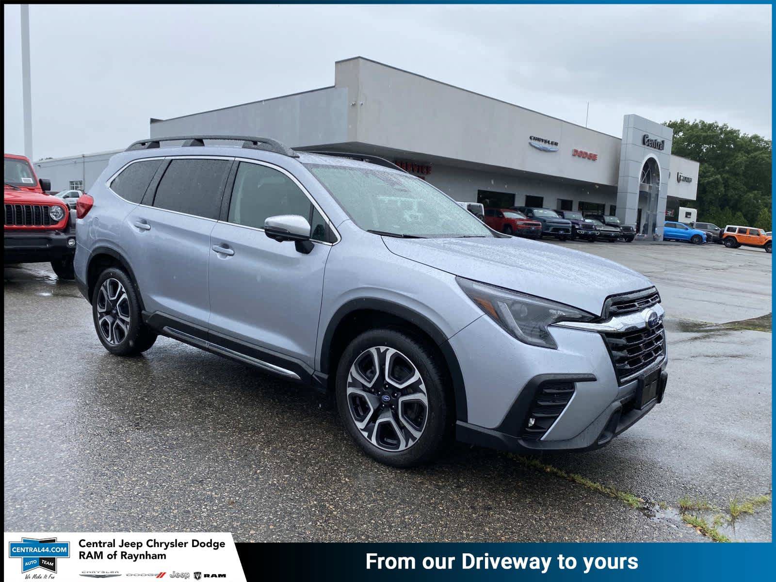 Used 2023 Subaru Ascent Limited w/ Technology Package