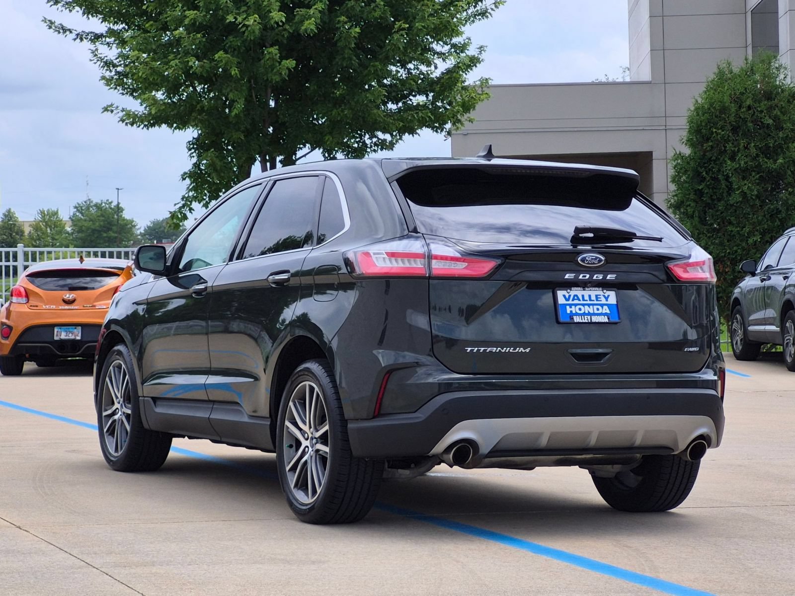Used 2022 Ford Edge Titanium w/ Equipment Group 301A AWD/4WD image 8