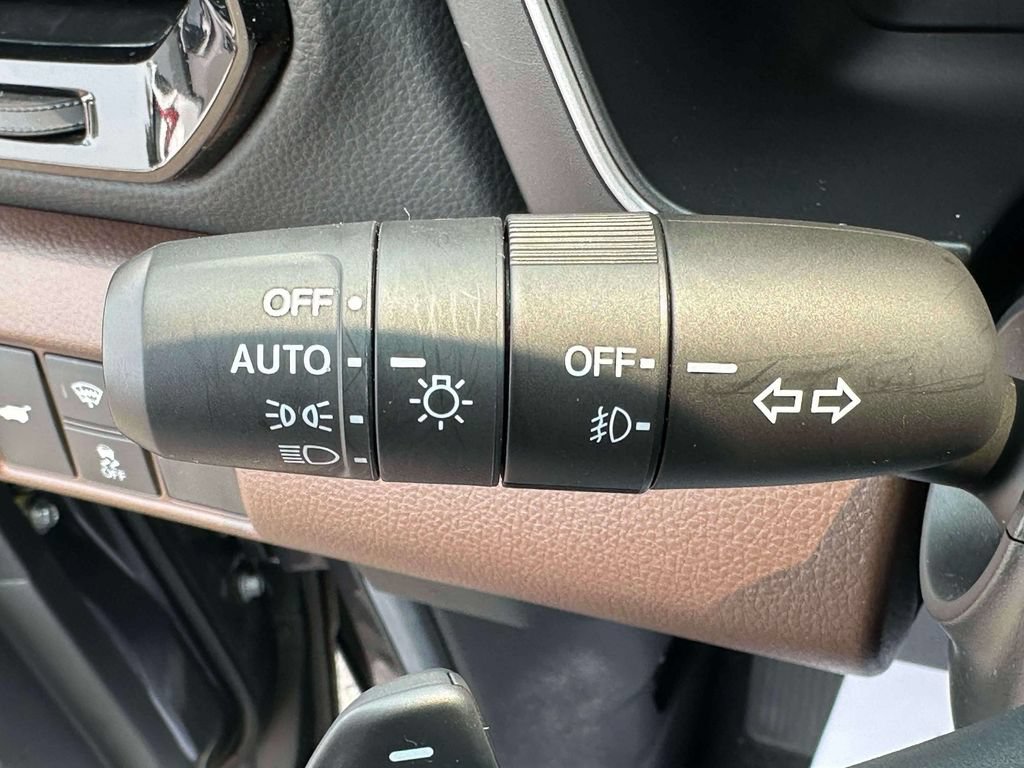 Certified 2025 Honda Pilot Elite image 22