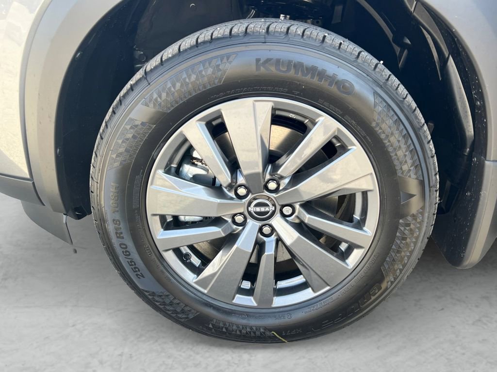 New 2026 Nissan Pathfinder SV image 23