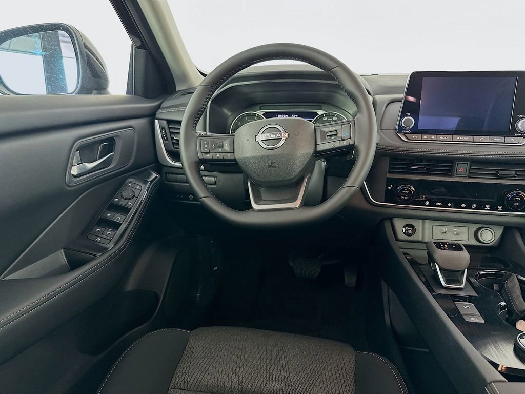 New 2026 Nissan Rogue SV w/ Cold Weather Package AWD/4WD image 29