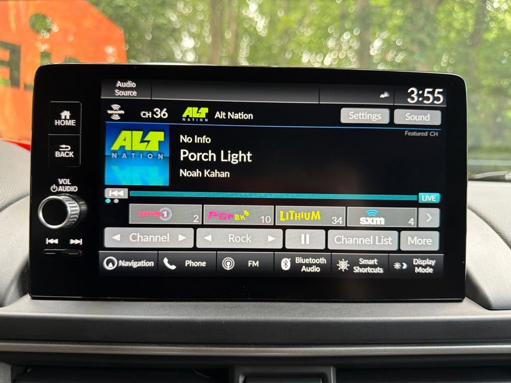 Used 2025 Honda Pilot Elite image 26