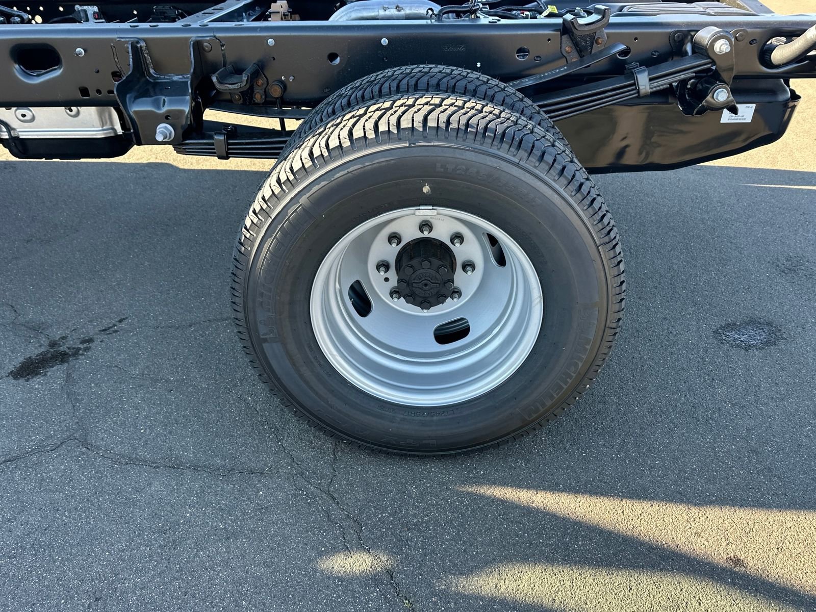 New 2026 Ford F350 XL w/ XL Chrome Package AWD/4WD image 16