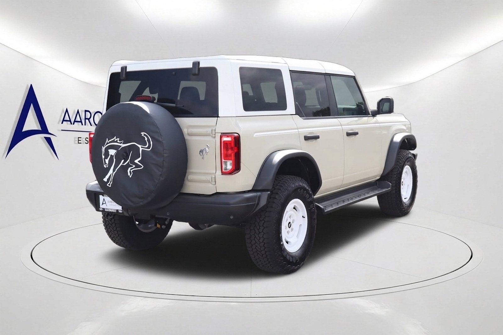 New 2026 Ford Bronco Heritage Edition AWD/4WD image 4