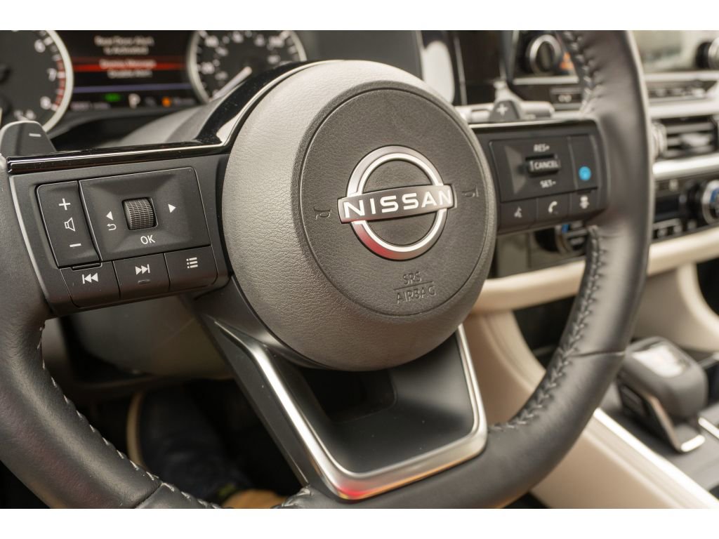 Used 2024 Nissan Pathfinder SL image 34
