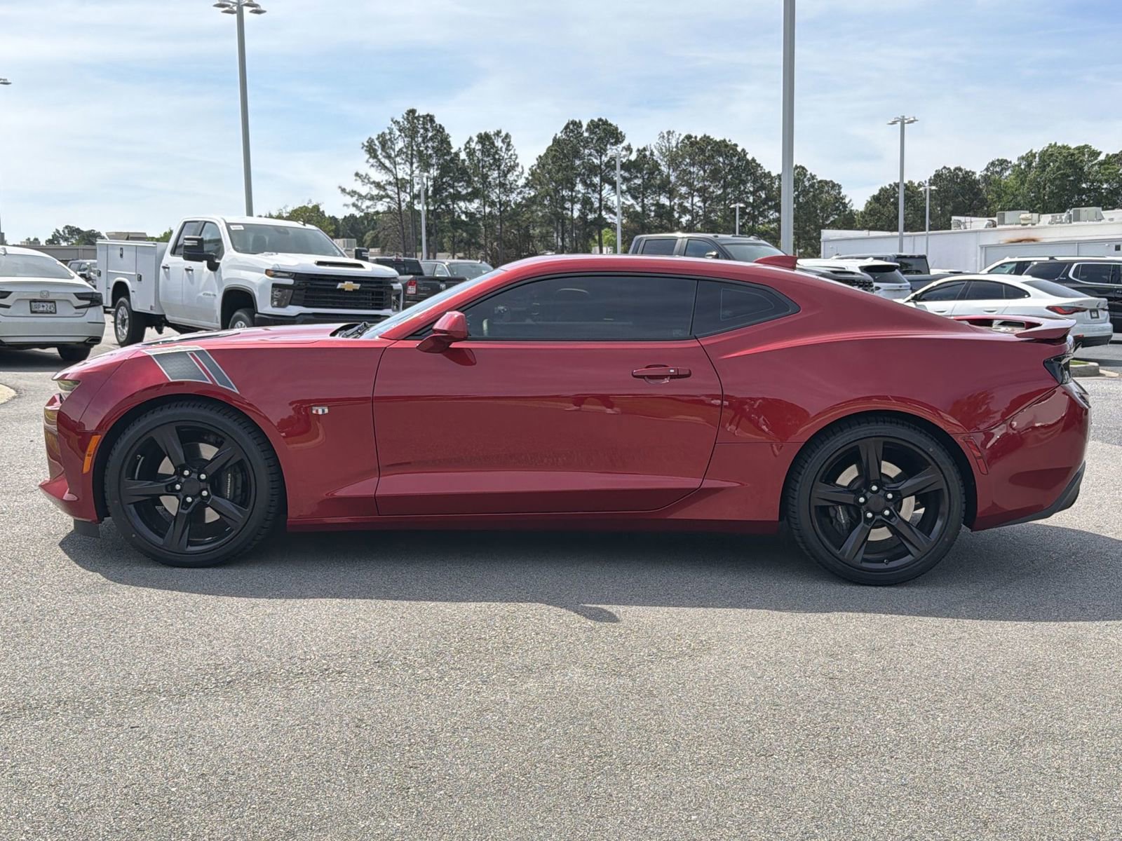 Used 2017 Chevrolet Camaro SS RWD image 6