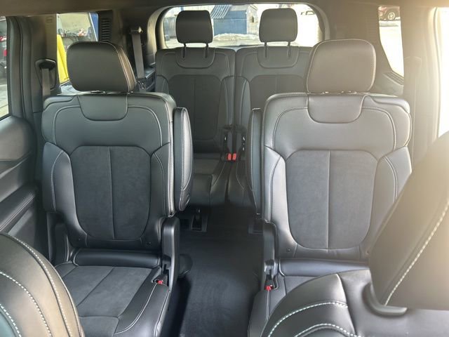 New 2025 Jeep Grand Cherokee L Altitude image 47