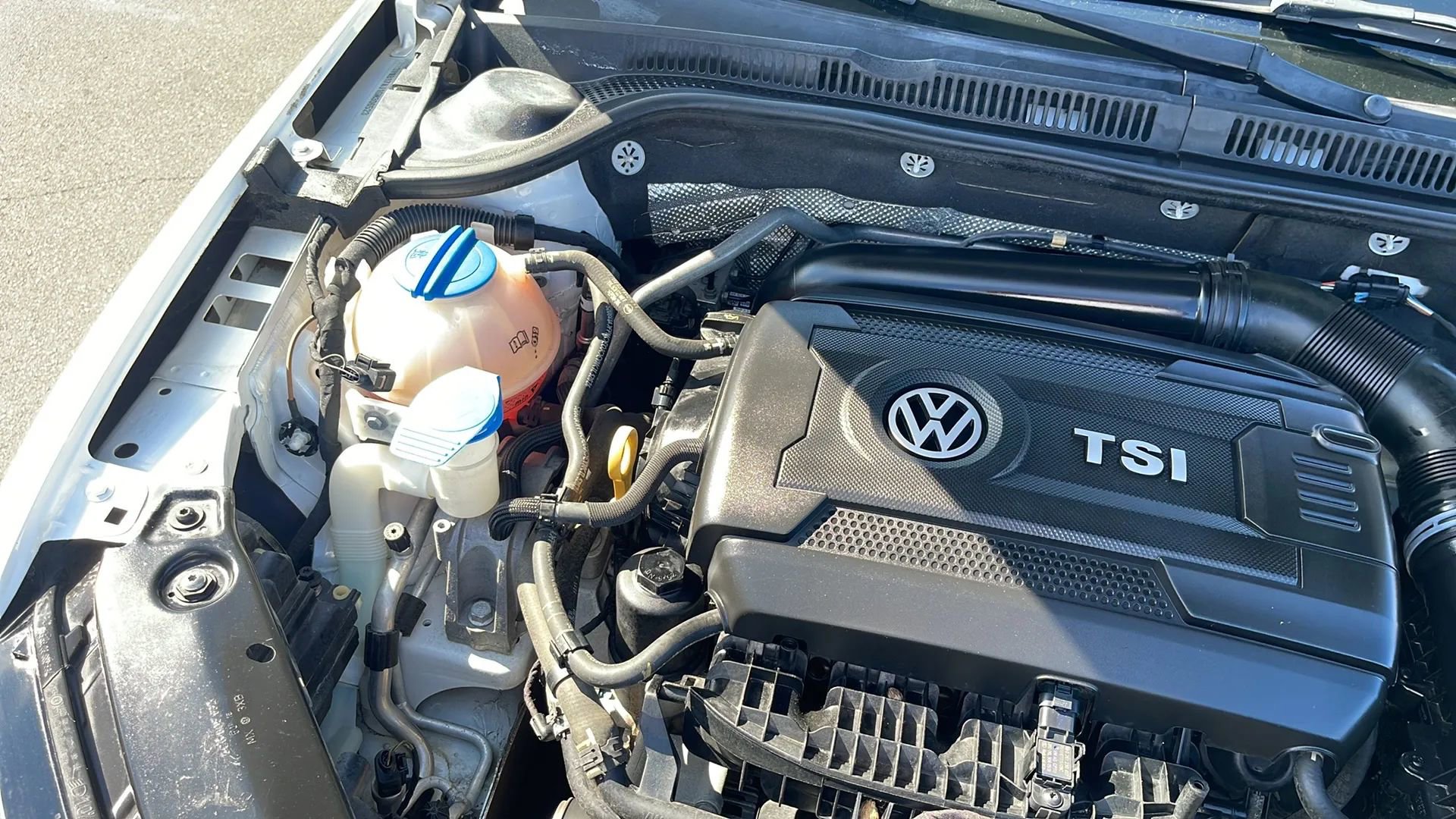 Used 2016 Volkswagen Jetta Sport image 26