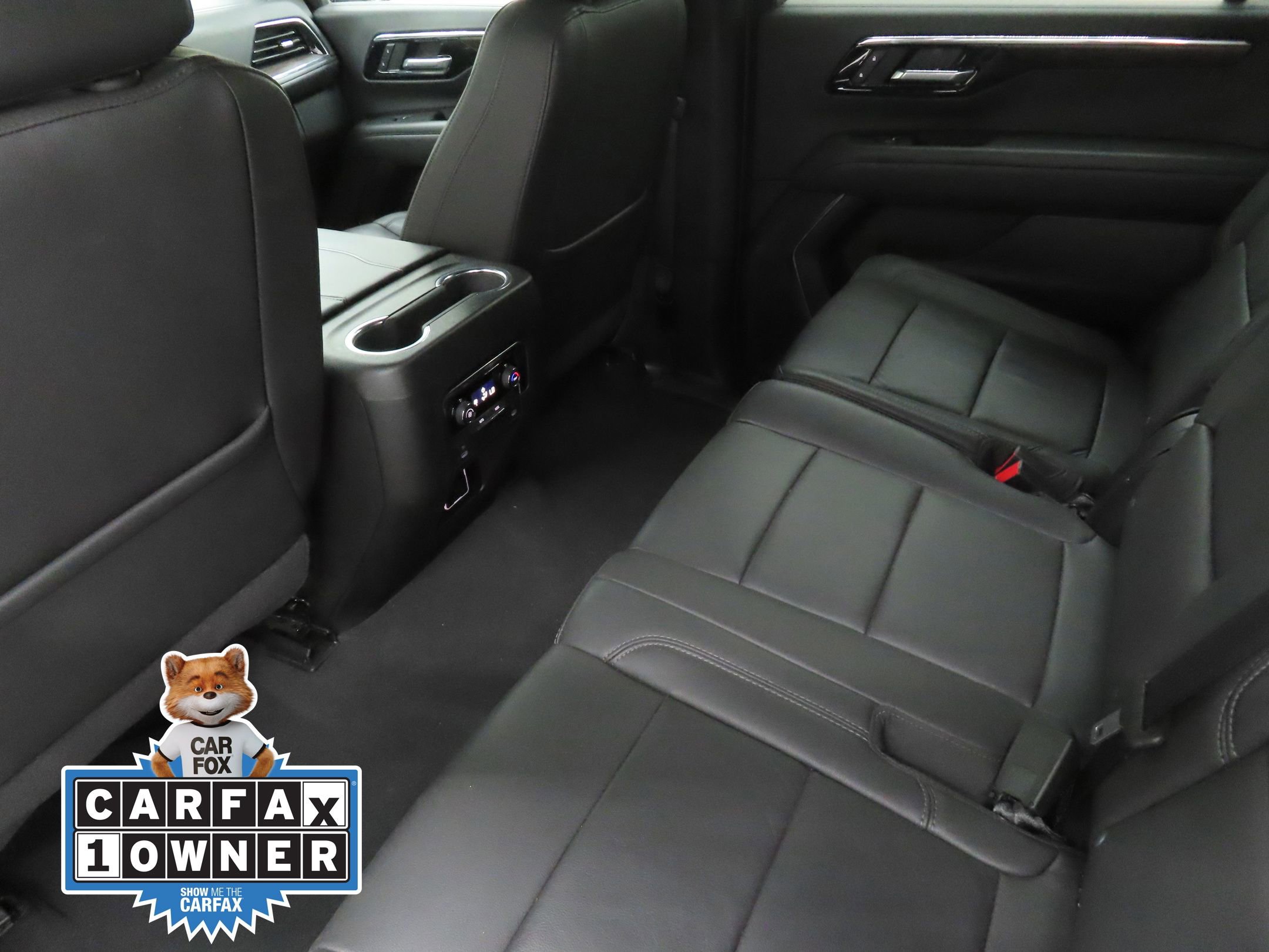 Used 2025 Chevrolet Suburban Z71 AWD/4WD image 20