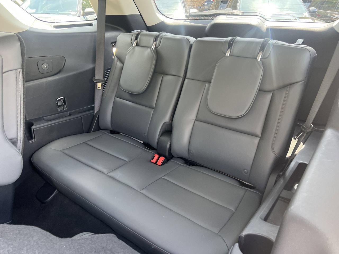 New 2026 Ford Explorer Active w/ Active Comfort Package AWD/4WD image 17