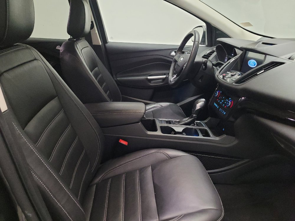 Used 2018 Ford Escape Titanium w/ Ford Safe & Smart Package AWD/4WD image 21