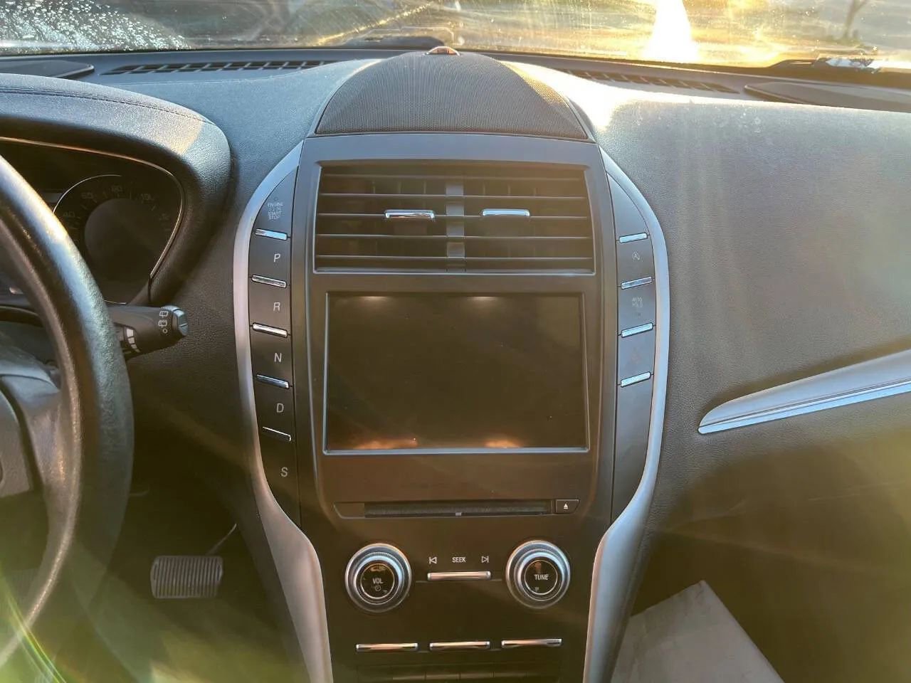 Used 2017 Lincoln MKC Premiere FWD image 21