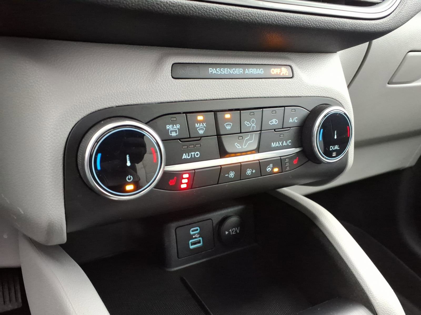 Used 2023 Ford Escape Active image 20