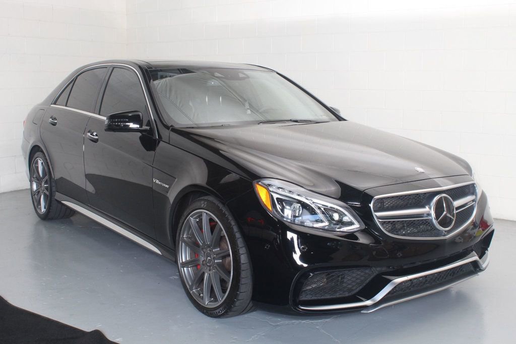 Used 2015 Mercedes-Benz E 63 AMG S-Model image 1