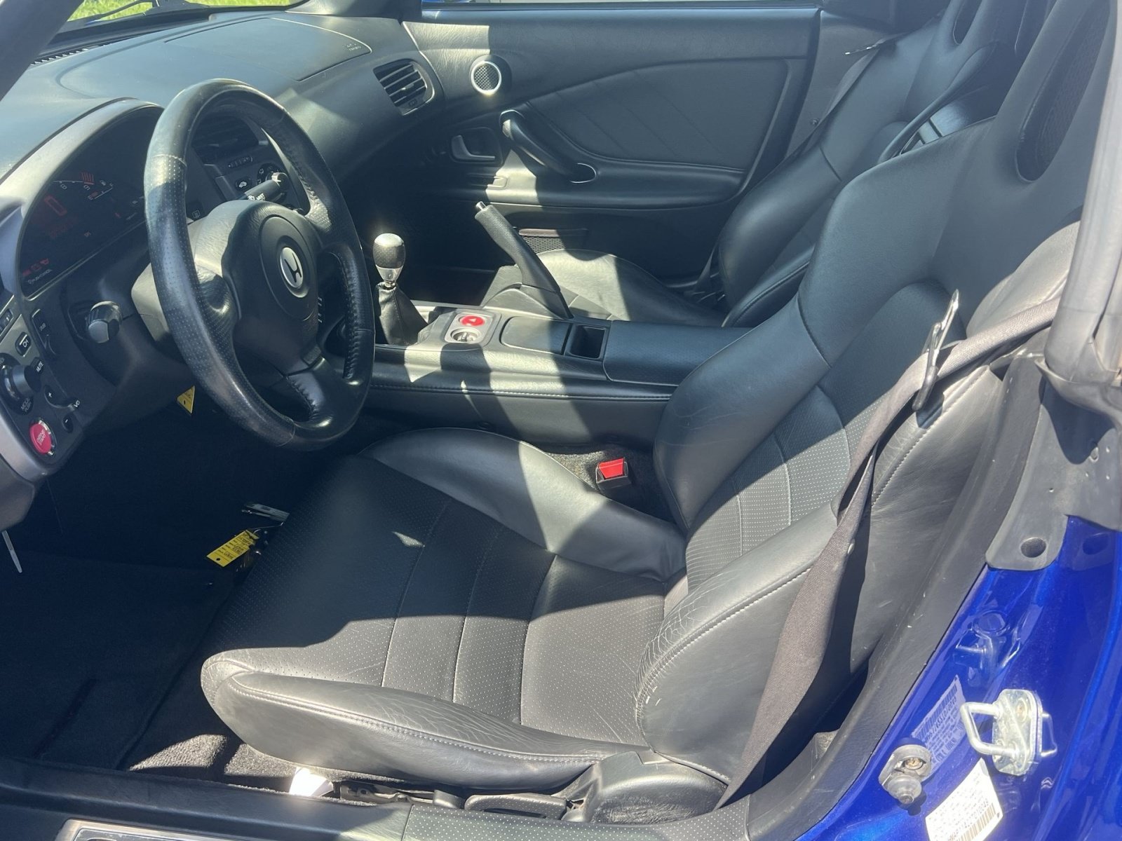 Used 2002 Honda S2000 image 9