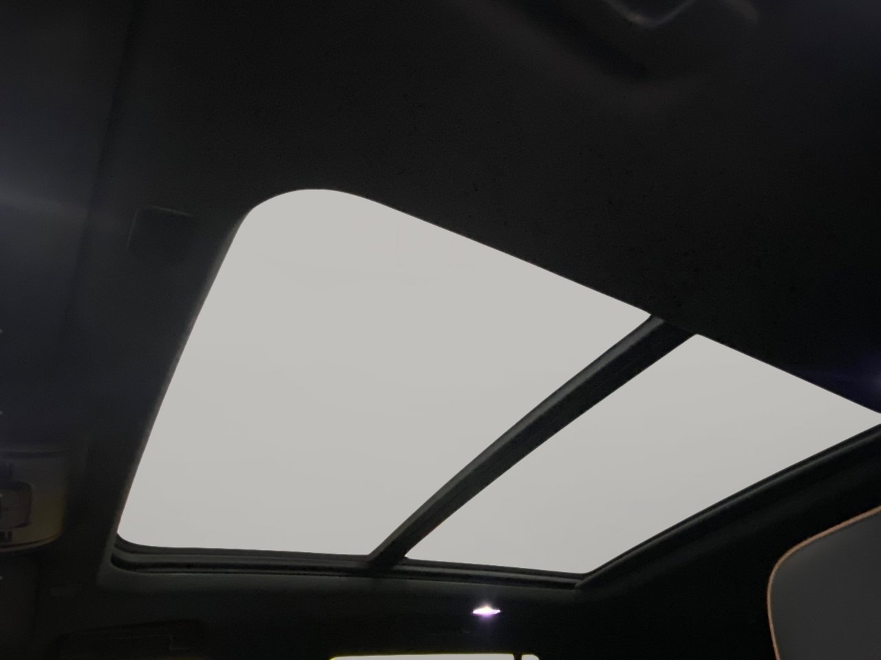 Used 2021 GMC Yukon AT4 w/ AT4 Premium Plus Package image 22