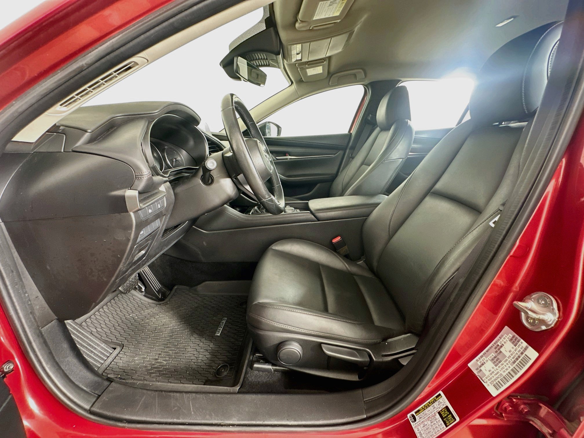 Used 2024 MAZDA MAZDA3 s FWD image 13