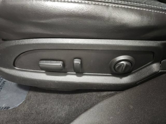 Used 2017 Buick Enclave Leather AWD/4WD image 17