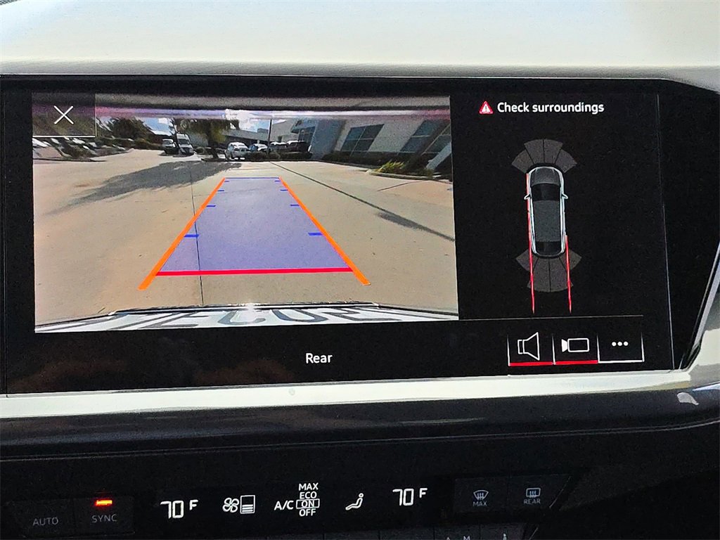 Used 2023 Audi Q4 e-tron Premium image 30