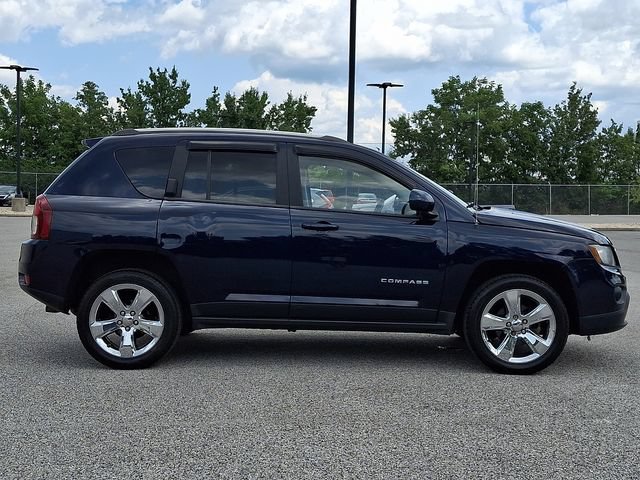 Used 2014 Jeep Compass Latitude AWD/4WD image 9